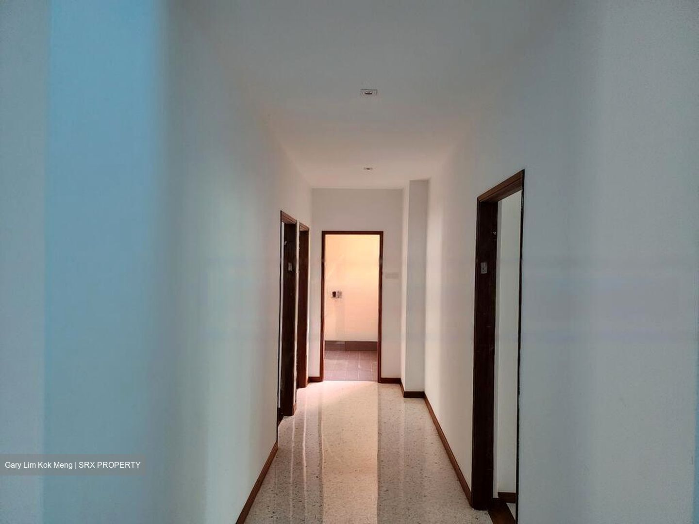 Garden Apartment (D10), Apartment #476501311